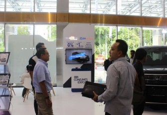 Perkuat Layanan Pembiayaan Kendaraan, BRI Finance Hadir di BRI Consumer Expo 2025