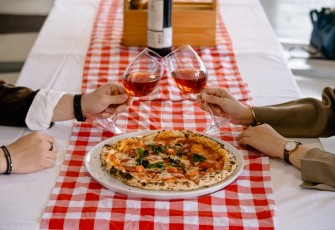 Pizza Autentik dengan Tungku Tradisional di Solo