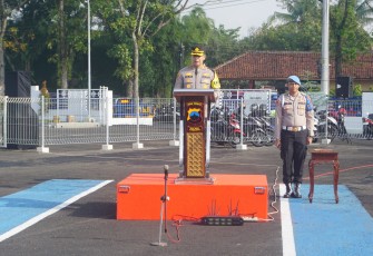 Polres Purbalingga siap menggelar Operasi Keselamatan Lalu Lintas Candi 2025. Hal itu ditandai dengan apel gelar pasukan di halaman Kantor Satpas Polres Purbalingga, Senin (10/2/2025)