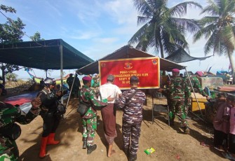 Rumah Sakit Lapangan Marinir saat Layani Kesehatan Ratusan Warga Aceh
