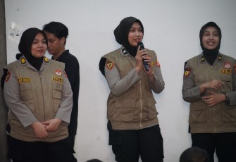 Brimob Polda Metro Jaya Gelar Trauma Healing di Mako Kwitang