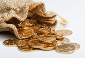 Tokenisasi Emas Meningkat saat Harga Emas Fisik Meroket