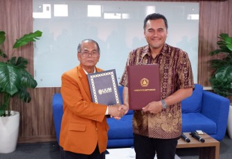 Universitas Moestopo Undang Akademisi Malaysia