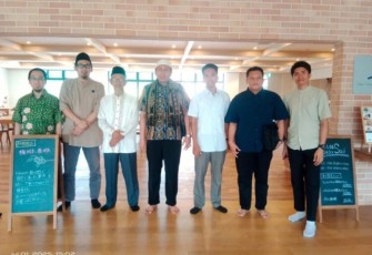 Ketua PP Muhammadiyah Saad Ibrahim saat mengunjungi Jepang