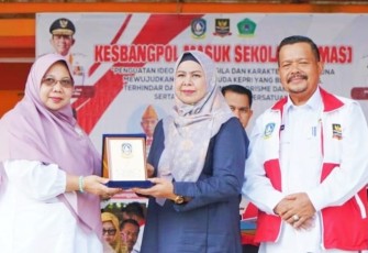 Dewi Ansar Ajak Pelajar jadi Garda Terdepan Penjaga Persatuan