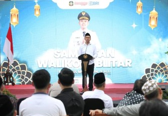 Walikota Blitar Syauqul Muhibbin Saat Sampaikan Sambutan di Acara Ramadhan SAE Festival Tahun 2025