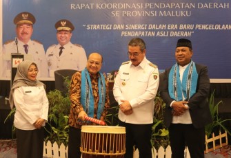 Kementerian Dalam Negeri (Kemendagri) melalui Direktorat Jenderal (Ditjen) Bina Keuangan Daerah (Keuda) mengimbau pemerintah daerah (Pemda) di Provinsi Maluku untuk mengoptimalkan Pendapatan Asli Daerah (PAD)