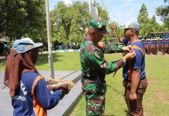 Komandan Kodim 0802/Ponorogo Letkol Inf Dwi Soerjono Tutup Pendidikan Karakter dan Carrer Day Siswa