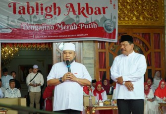 Gubernur Bengkulu Helmi Hasan menghadiri Tabligh Akbar Merah Putih yang diikuti ribuan jamaah dari berbagai daerah di Provinsi Bengkulu