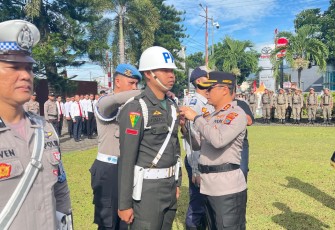 Kapolres Bitung Albert Zai Pimpin Apel Gelar Pasukan Operasi Patuh Samrat 2025