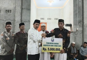 Bupati Kaur saat Gelar Safari Ramadan di Padang Guci Hulu