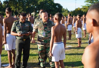 Pangdam IX/Udayana Pimpin Sidang Pantukhir Penerimaan Cata PK TNI AD di Singaraja 