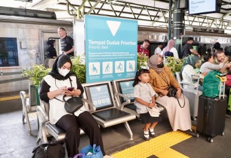 Hari Pertama Posko Nataru, KAI Daop 1 Jakarta Catat 23.121 Penumpang Berangkat