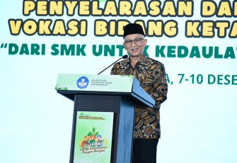 Wakil Menteri Pendidikan Dasar dan Menengah (Wamendikdasmen), Atip Latipulhayat