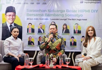 Anggota DPR RI sekaligus mantan Ketua OKK HIPMI 2001-2005 dan Wakil Ketua Umum Partai Golkar Bambang Soesatyo Hadiri Sarasehan HIPMI Yogyakarta