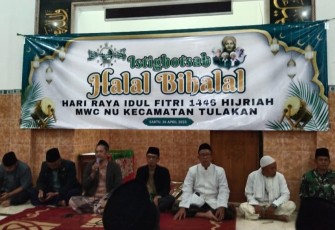 Bentuk Solidaritas TNI di Pacitan Siap Berada di Tengah Masyarakat Disetiap Kegiatan Positif