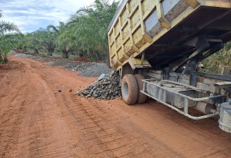 Material Dan Alat Terus DiKebut Satgas TMMD 123 Kodim 0407/Kota Bengkulu