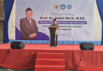 Menteri Pendidikan Dasar dan Menengah (Mendikdasmen), Abdul Mu`ti, dalam kunjungannya ke Malaysia pada Selasa (28/1) mendampingi Presiden RI, Prabowo Subianto