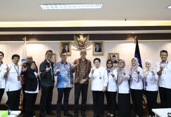 KKP foto bersama dengan Dubes Kanada di Jakarta, Rabu (19/2)