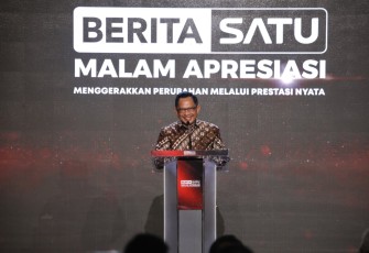Mendagri pada acara Malam Apresiasi Berita Satu Tahun 2025 yang digelar di Hotel Mulia Senayan, Jakarta, Kamis (20/11/2025).