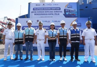 Acara pelepasan berlangsung dihadiri Direktur Utama PELNI Tri Andayani, Direktur Usaha Angkutan Barang dan Tol Laut Kokok Susanto, Direktur Utama PELNI Logistics Sukendra, Kepala Cabang PELNI Jakarta Dicky Dermawandi, serta Nakhoda KM Kelud Capt. Herman.
