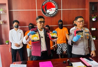 Konferensi Pers Direktorat Reserse Narkoba Polda Sulawesi Tengah, Senin (28/7/2025).