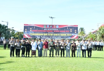 Komandan Kodim 0802/Ponorogo Letkol Inf Dwi Soerjono menghadiri undangan Apel Gelar Pasukan Serentak Operasi Kepolisian Terpusat Ketupat Semeru 2025 bertempat di Halaman Pendopo Agung Kabupaten Ponorogo, Kamis (20/03/2025)
