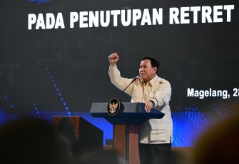 Presiden RI Prabowo Subianto pada acara penutupan Retret Kepala Daerah dan Wakil Kepala Daerah Tahun 2025, bertempat di Kompleks Akademi Militer, Magelang, Jawa Tengah, Jumat (28/02/2025).