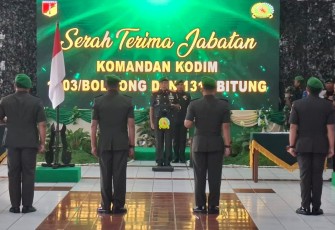 Danrem 131/Santiago, Brigjen TNI Martin Susilo Martopo Turnip saat memimpin Sertijab Dandim 1310/Bitung dan Dandim 1303/Bolmong.
