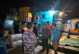 TNI AL Bersama Basarnas Tanjung Pinang Berhasil Menemukan Kapal yang Hilang Kontak di Perairan Selatan Pulau Numbing 