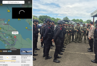TNI saat melakukan kordinasi dengan seluruh aparat terkait, seperti Kepolisian dan unsur keamanan bandara, untuk memastikan penumpang dan awak pesawat dalam keadaan aman.