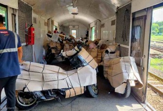 KAI Logistik Kirim 1.425 Motor dari Yogyakarta Saat Libur Panjang