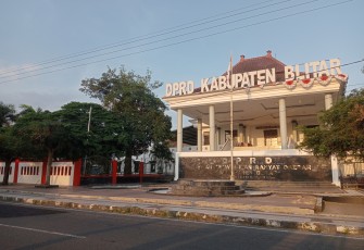 DPRD Kabupaten Blitar, Selasa (25/08/2026). (Foto : Klikwarta.com)