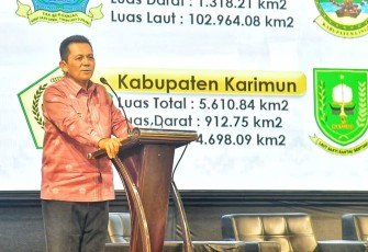 Gubernur Kepri Ansar Ahmad