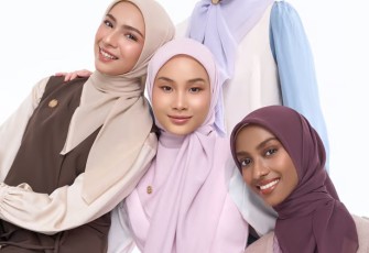 20 Tahun Menemani, napocut Masih Setia Jaga Kualitas Sebagai Pelopor Hijab Paris
