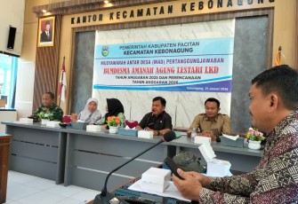 Danramil 0801/02 Kebonagung Hadiri Rakor Musyawarah Antar Desa Dengan Forkopimca 