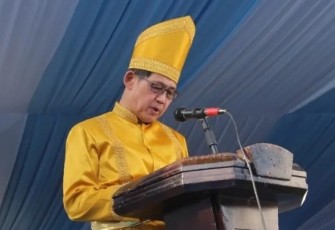 Wali Kota Bitung, Hengky Honandar