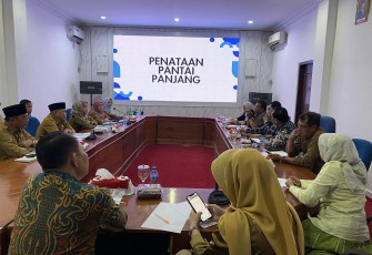 Komisi II DPRD Kota Bengkulu Gelar Hearing Tindak Lanjuti Polemik Penertiban Saung Pedagang Pantai Panjang