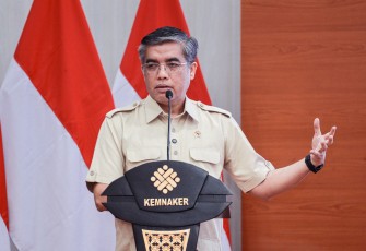 Menaker Yassierli pada peluncuran dan sosialisasi Peraturan Menteri Ketenagakerjaan Nomor 11 Tahun 2026 tentang Tata Cara Pengawasan Ketenagakerjaan sekaligus peringatan Hari Ulang Tahun ke-78 Pengawasan Ketenagakerjaan Indonesia di Jakarta, Senin (27/7/2026).