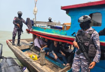 TNI AL Gagalkan Penyelundupan PMI Non Prosedural di Perairan Asahan 