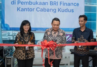Cabang Kudus Resmi Beroperasi, BRI Finance Bidik Pembiayaan Positif hingga Akhir 2026