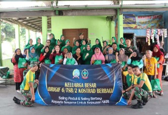 Bakti sosial keluarga besar Brigif 6 Kostrad