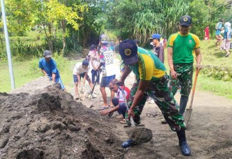 Satgas Yonarmed 12 Kostrad dukung pembangunan gereja di perbatasan 