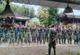 Apel pagi personel satgas TMMD
