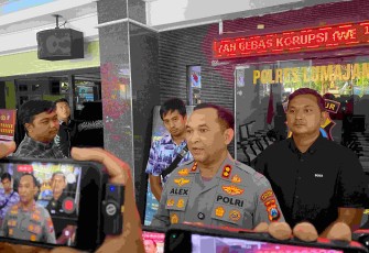 Kapolres Lumajang AKBP Alex Sandi Siregar