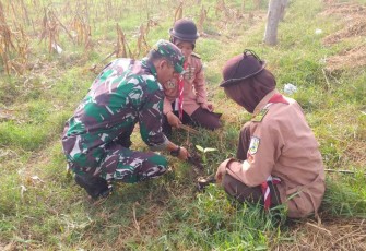 Tanam pohon lestarikan lingkungan Desa Ledok Tempuro