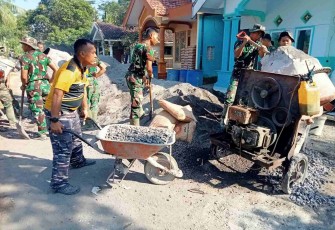 Pengerjaan rabat beton desa Ledok Tempuro