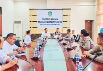 Pertemuan di Ruang Rapat Dinas PUPP Kepri, Gedung C1, Komplek Pemerintahan Provinsi Kepri