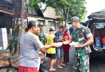 Jum'at berkah prajurit Kodim Ponorogo 