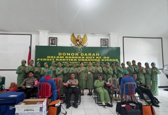 Donor darah HUT Persit Kartika Chandra Kirana Ke 80 